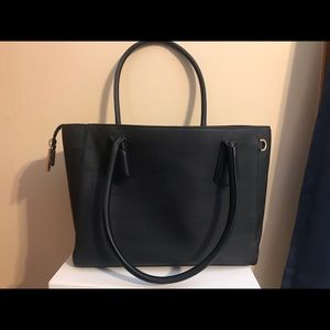 Dagne Dover Classic Tote (Original)